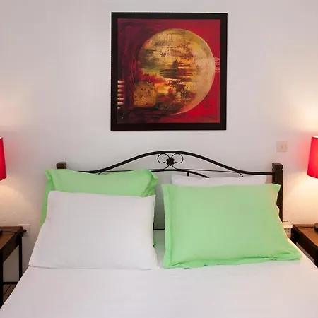 Apartment House On The Sea Glyfada (Corfu)